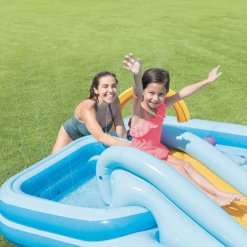 ⁦בריכת פעילות מתנפחת לפעוטות, בעיצוב ג'ונגל אי ההרפתקאות דגם 57161 מבית INTEX במידות 244X198X71ס"מ⁩ – תמונה ⁦4⁩