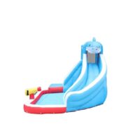 פארק מים מתנפח לילדים, פארק מים הכריש מבית JUMPER ISRAEL דגם 63114 הכולל מגלשת מים, קיר טיפוס, בריכה ותותח מים.