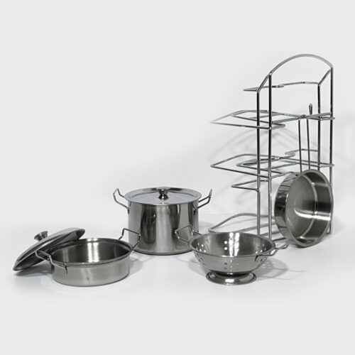 סט כלי מטבח לילדים מנירוסטה הכולל סיר ומכסה, מסננת ומעמד מדהים לאחסון וייבוש כלי מטבח לבישול ואפייה – תמונה 4