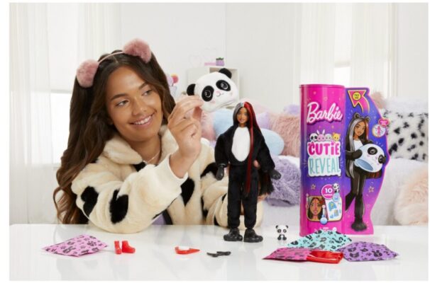 ברבי קיוטי ריבייל בתחפושת פנדה מבית ®Barbie