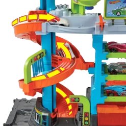 חניון לשטיפת מכוניות מבית Hot Wheels (6)