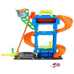 _מסלול לשטיפת מכוניות כולל רכב מבית Hot Wheels