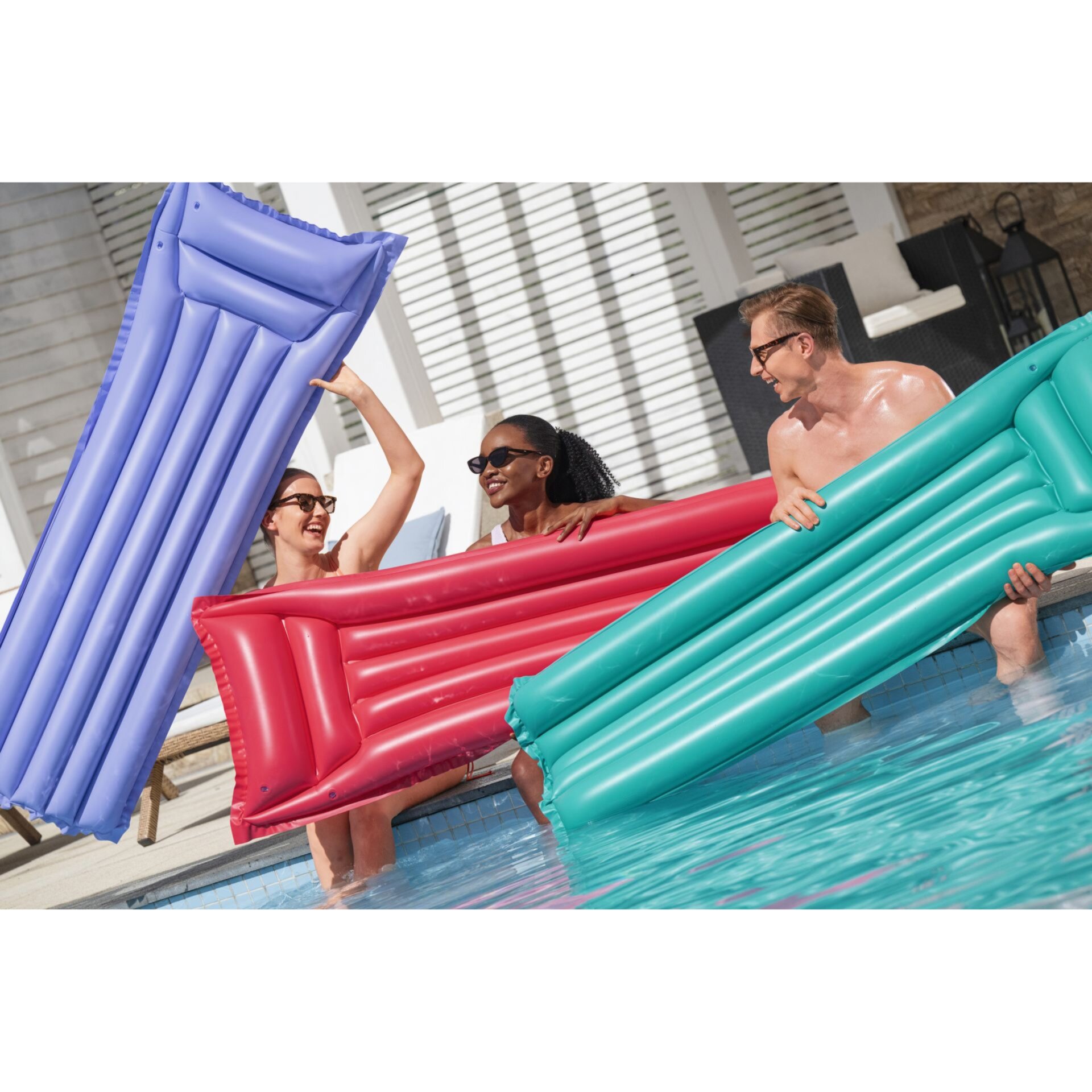 מזרן ים ונופש Bestway Summer Joy – עמיד במיוחד עד 100 ק"ג עם כרית מובנית דגם 44007 – תמונה 6