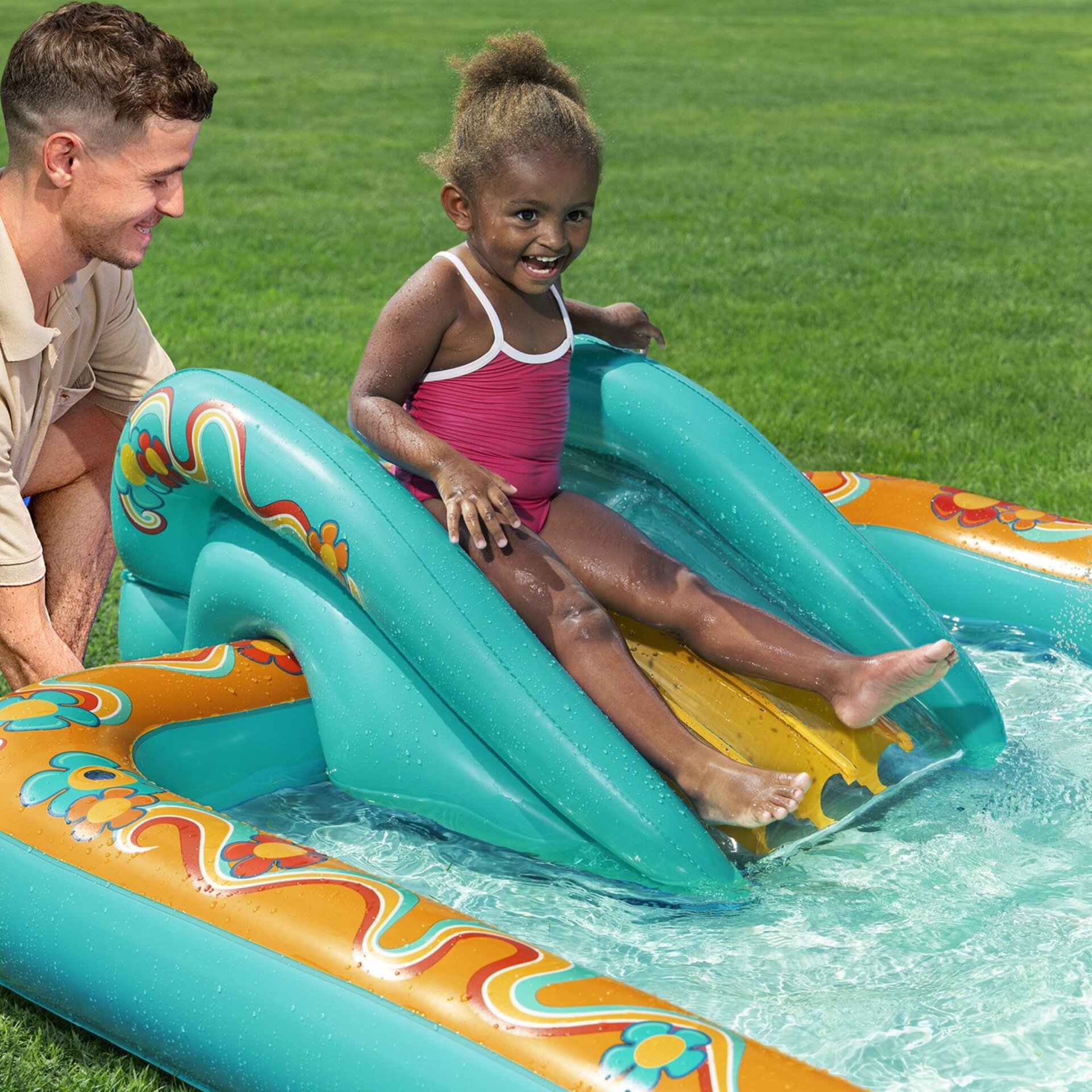 מרכז משחקי מים – בריכה עם מגלשה, ממטרה ומשחקי כדור | Bestway Retro World 53164 – תמונה 8