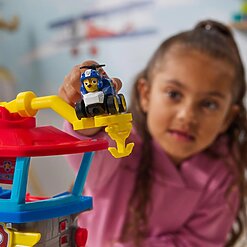 מפרץ ההרפתקאות PAW Patrol Air Rescue – מגדל שדה תעופה וזרוע חילוץ מסתובבת – תמונה 4